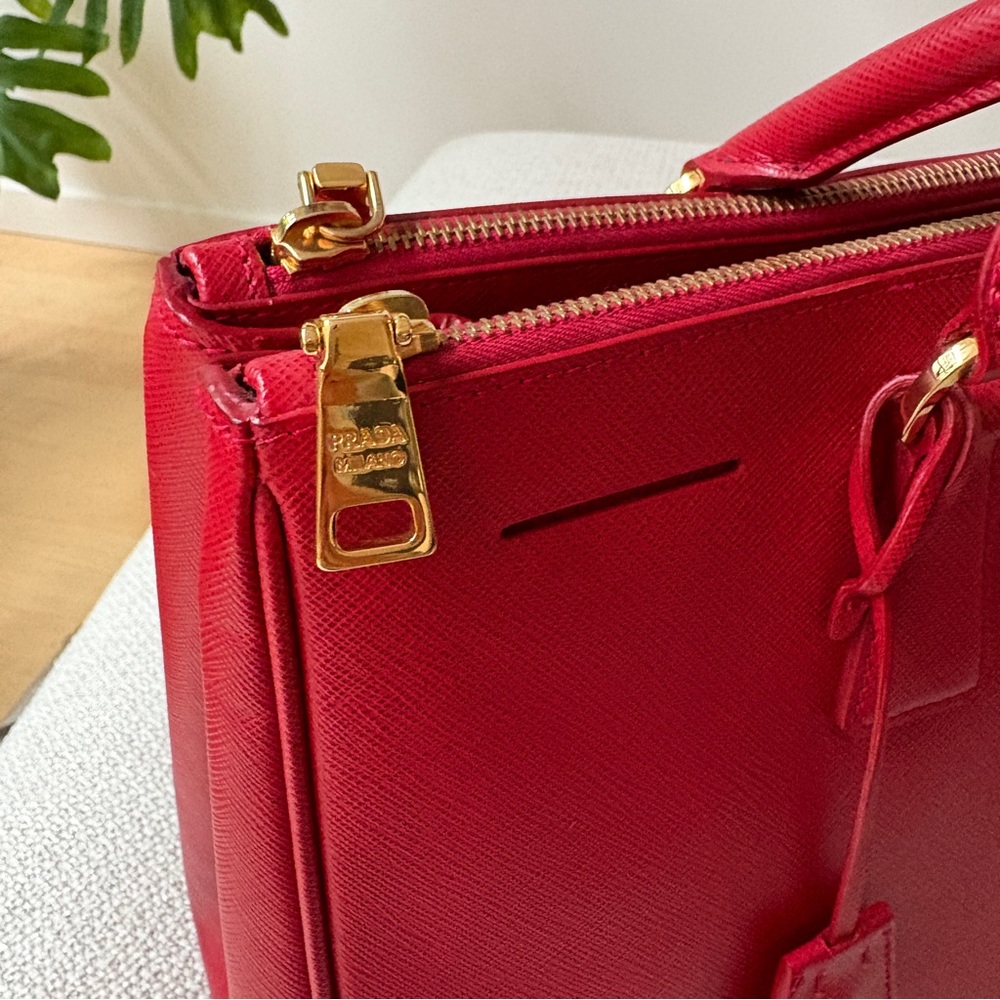 ❤️SOLD❤️❤️Prada Galleria large Saffiano double zip leather bag - Picture 8 of 16